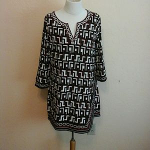 Whitehouse Black market dress/tunic
